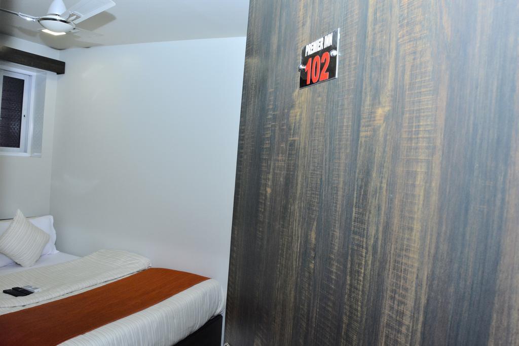 Premier Inn Мумбаи Экстерьер фото